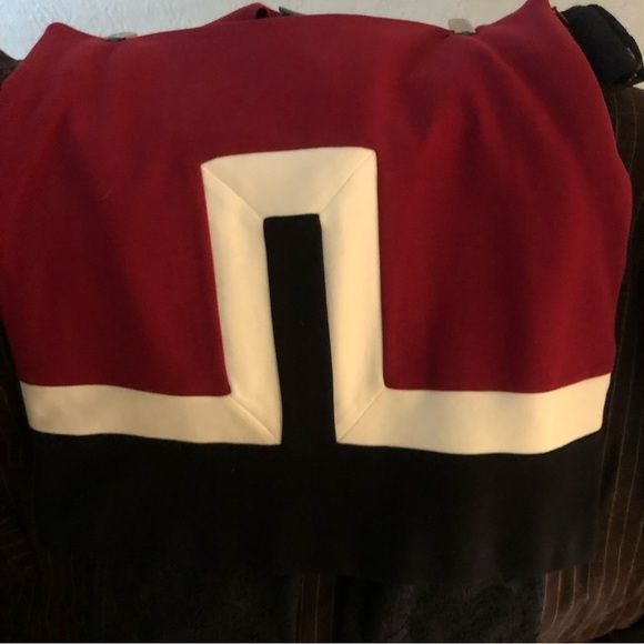 Kenar size 12 knit skirt red, Black and white knit with stretch side zipper - Picture 2 of 8